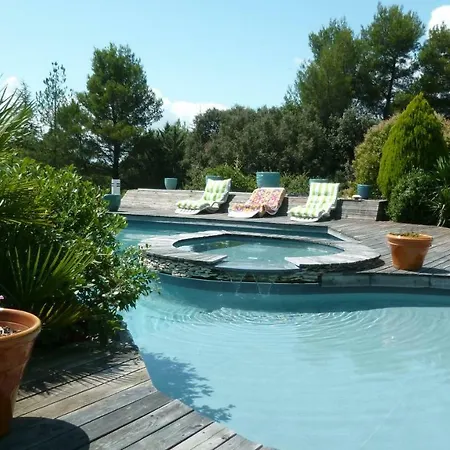 Casa vacanze Charmant Avec Piscine